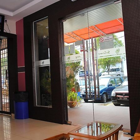 Marjan Hotel Sdn Bhd Chukai Dış mekan fotoğraf