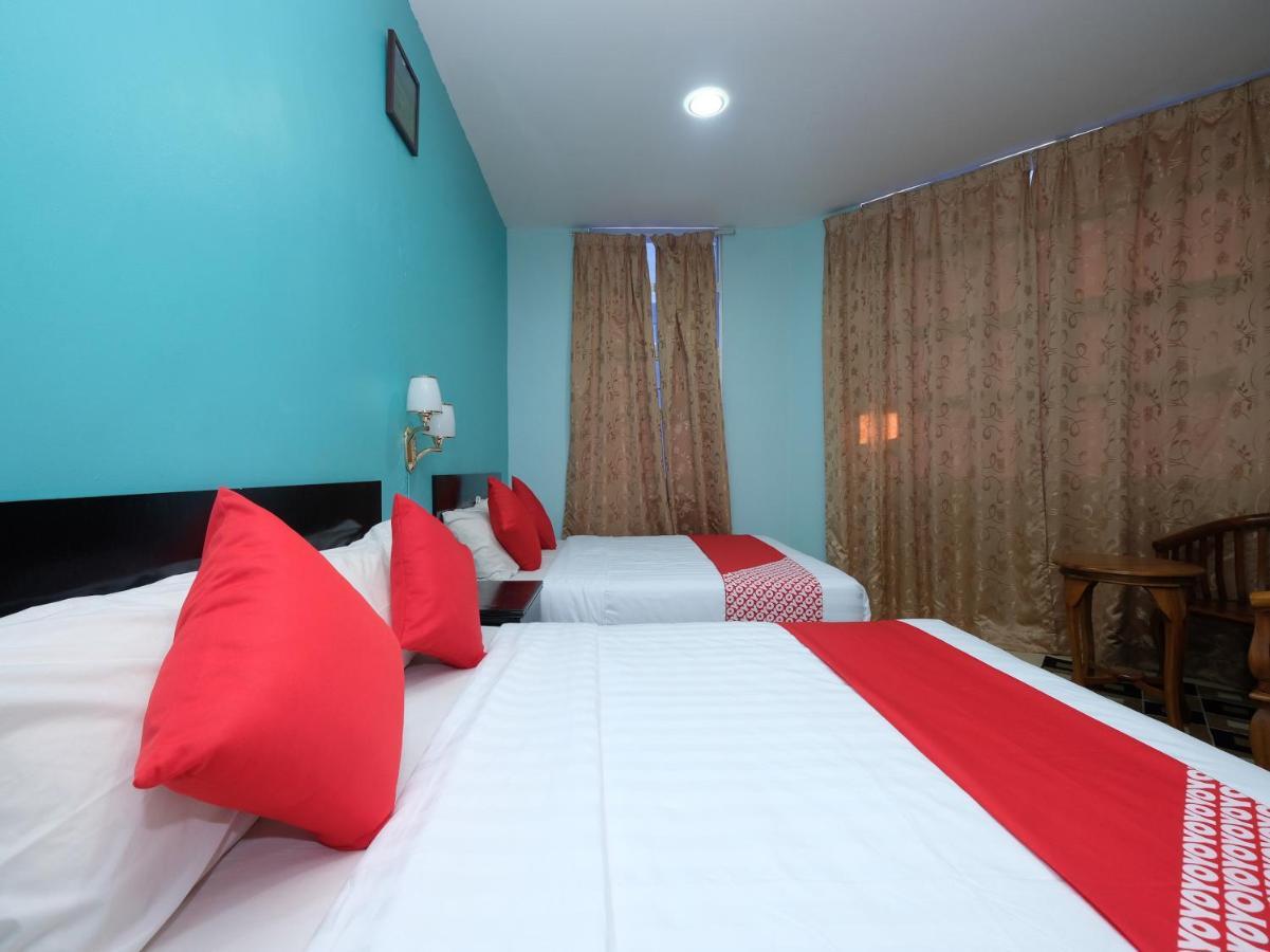 Marjan Hotel Sdn Bhd Chukai Dış mekan fotoğraf